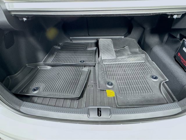 Certified 2026 Toyota Crown XLE image 27