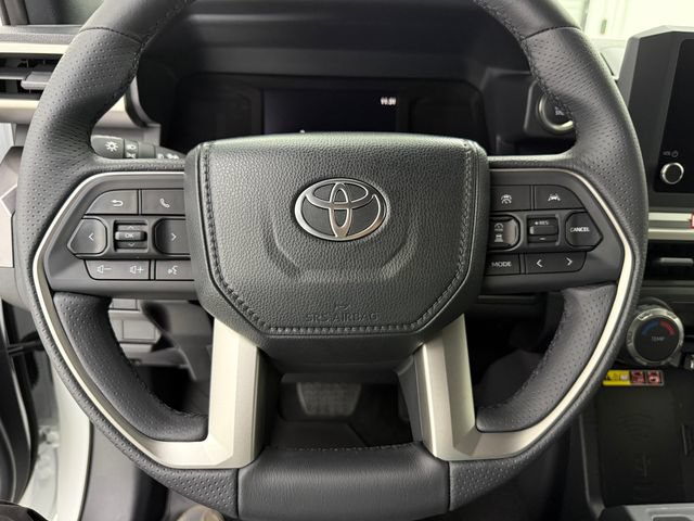 New 2026 Toyota 4Runner SR5 AWD/4WD image 10