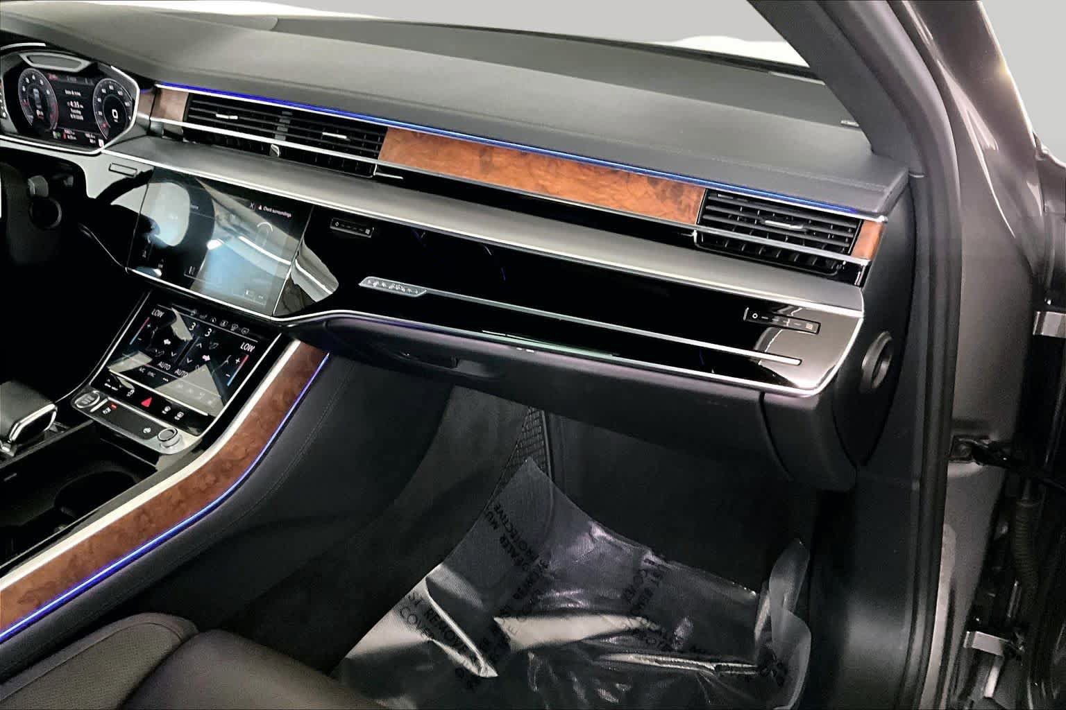 Used 2020 Audi A8 L 4.0T w/ Executive Package AWD/4WD image 19