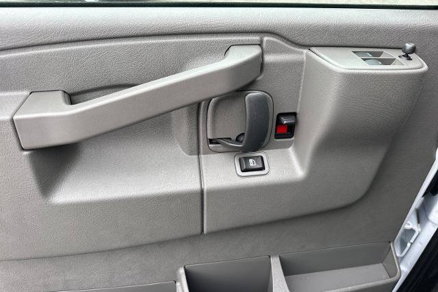 New 2026 Chevrolet Express 2500 w/ Driver Convenience Package RWD image 11
