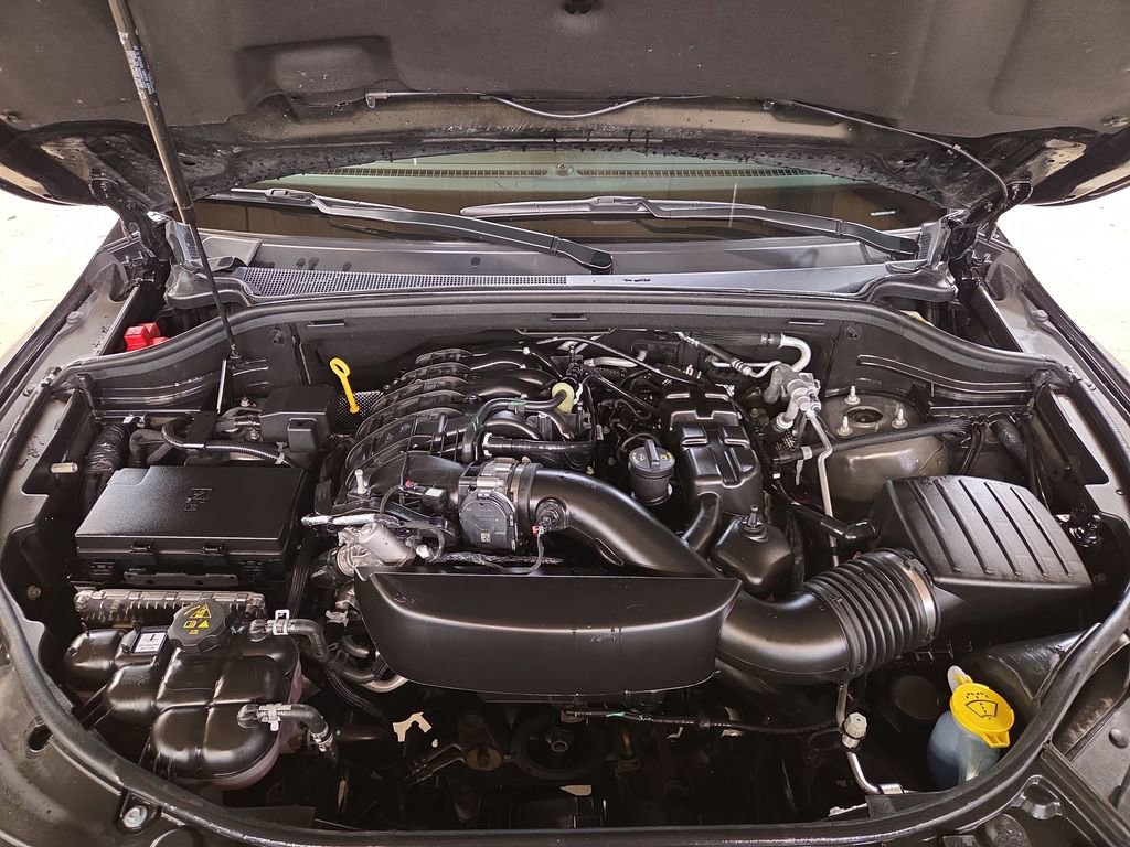 Certified 2025 Dodge Durango GT image 21