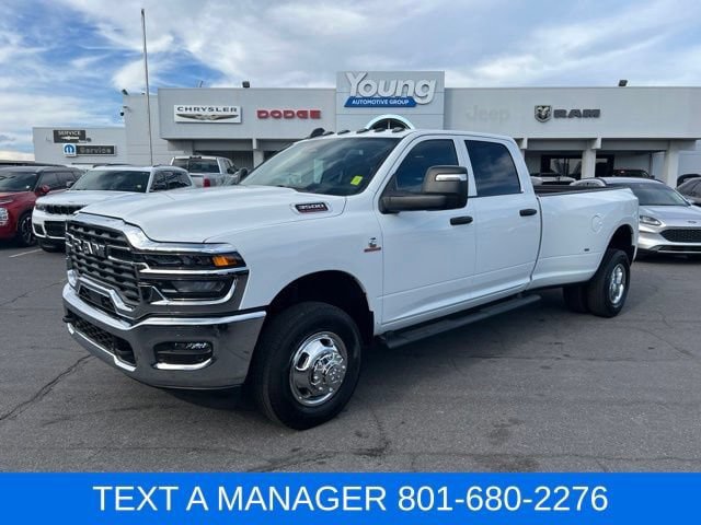 Used 2026 RAM 3500 Tradesman AWD/4WD image 1