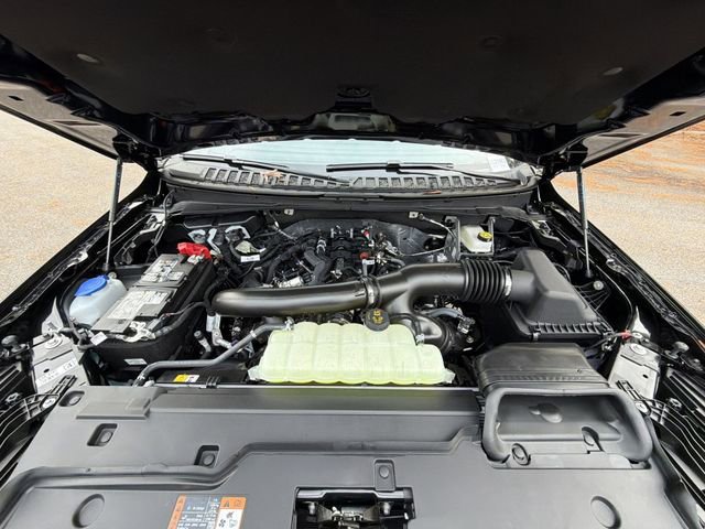 New 2025 Lincoln Navigator L Black Label AWD/4WD image 28
