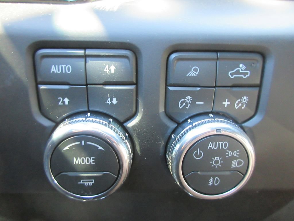 New 2026 GMC Sierra 1500 AT4 w/ AT4 Premium Package AWD/4WD image 20