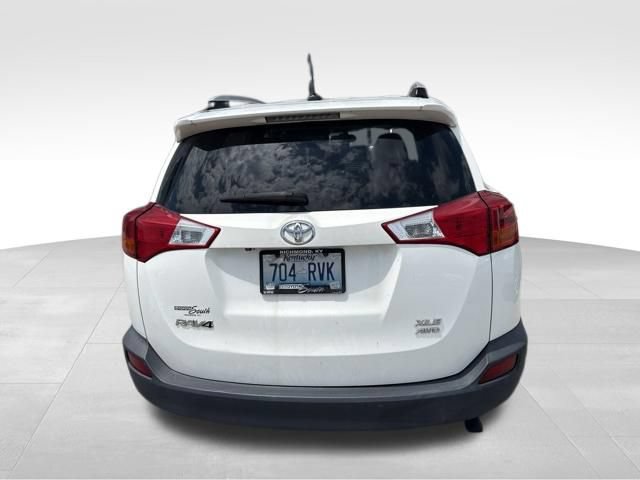 Used 2014 Toyota RAV4 XLE AWD/4WD image 5