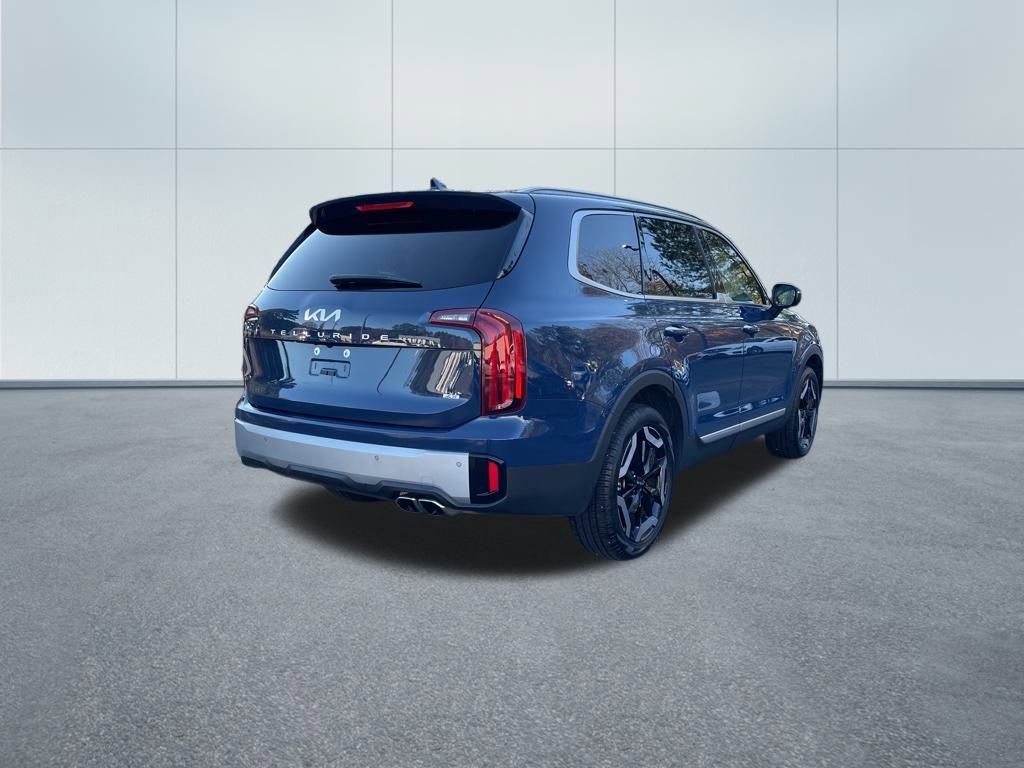 Used 2024 Kia Telluride S w/ S Sunroof Package image 5