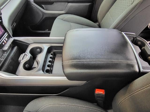 Used 2025 RAM 1500 Big Horn AWD/4WD image 23
