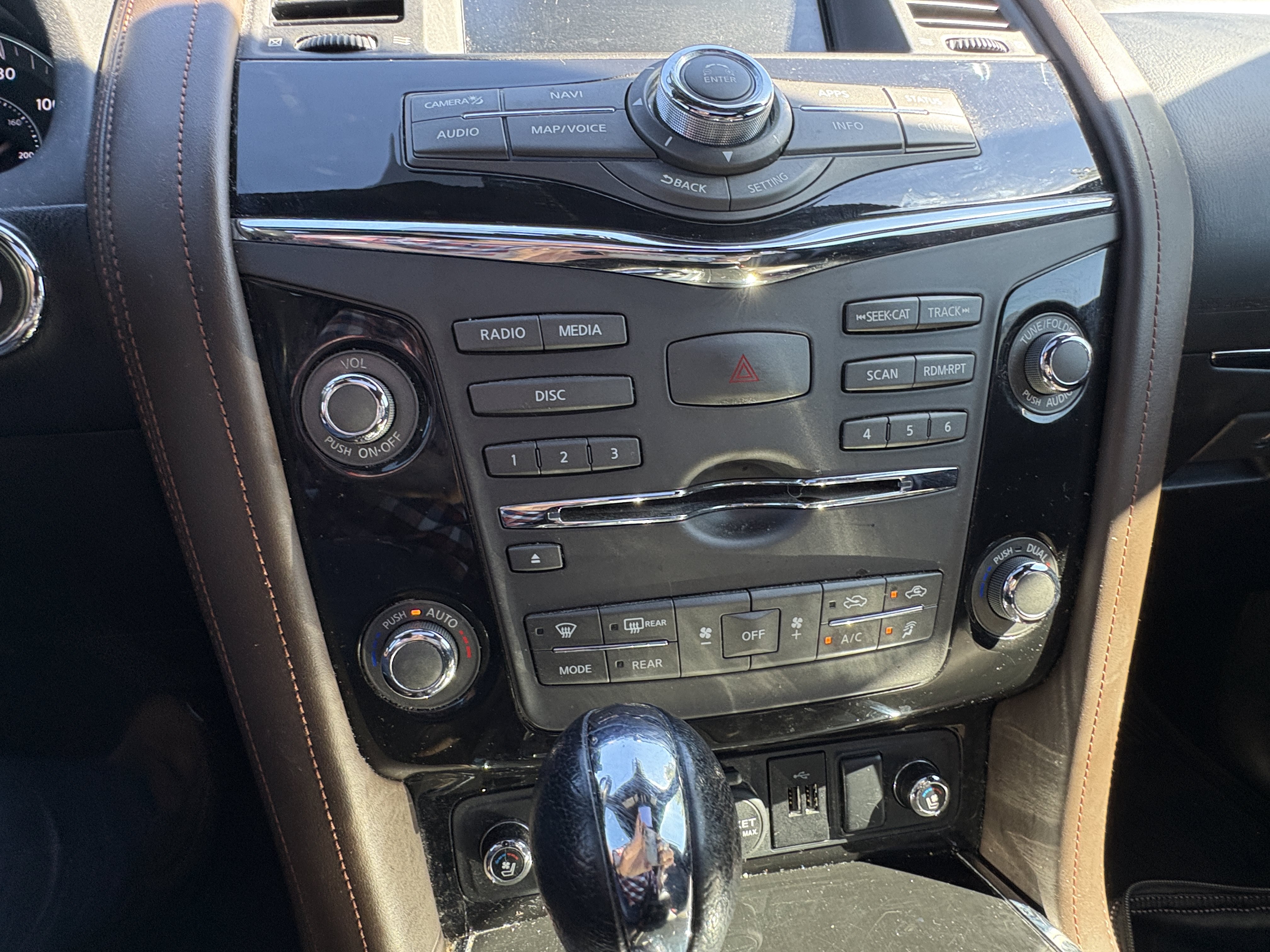 Used 2018 Nissan Armada Platinum w/ Captain Seat Package AWD/4WD image 14