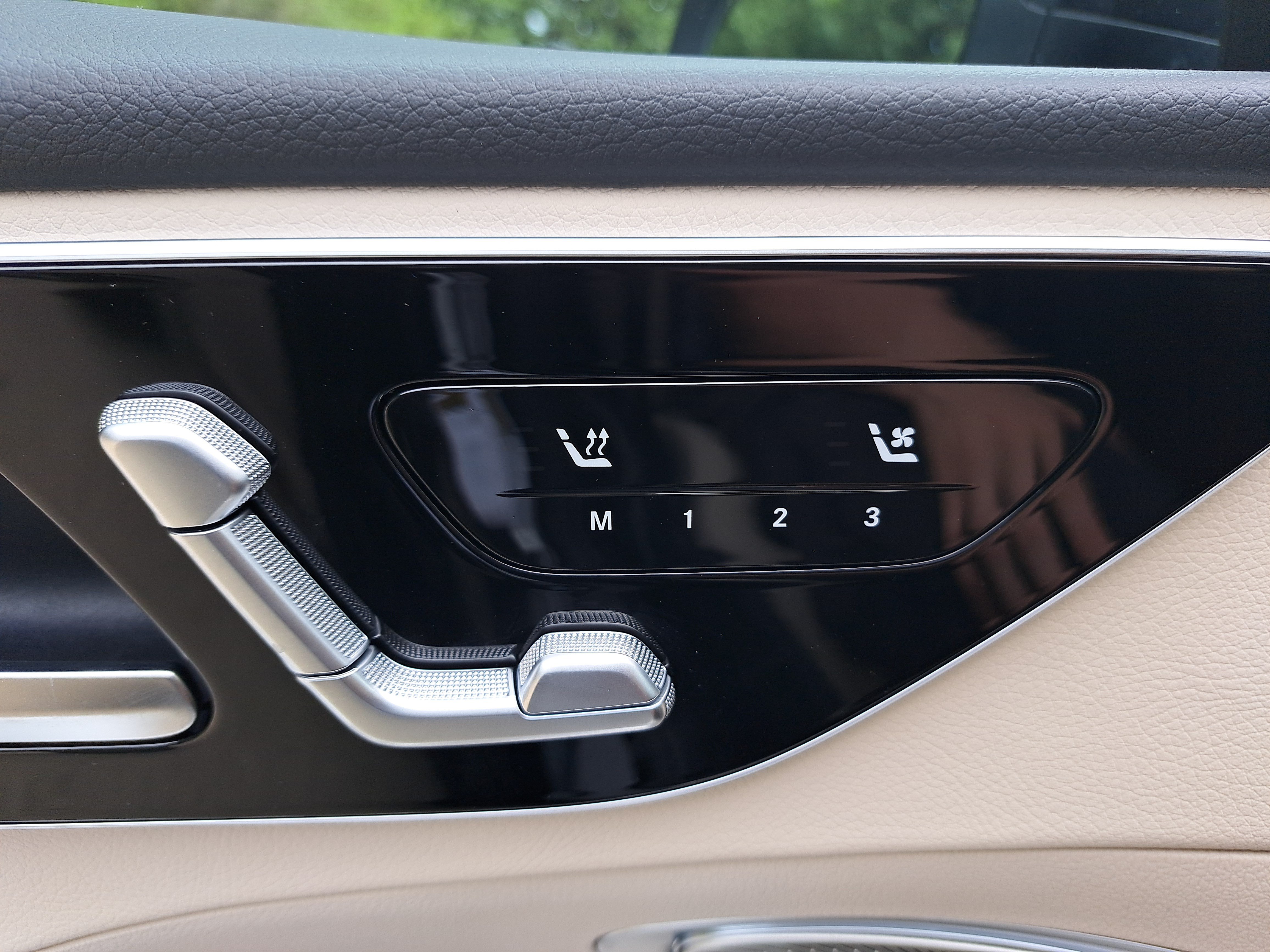 New 2026 Mercedes-Benz C 300 4MATIC Sedan image 30