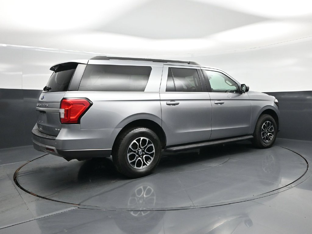 Used 2024 Ford Expedition Max XLT AWD/4WD image 29