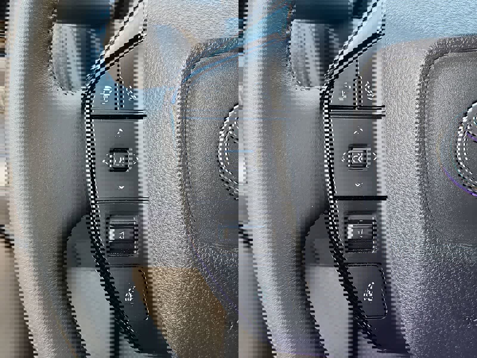 Used 2024 Toyota bZ4X XLE w/ Weather Package image 25