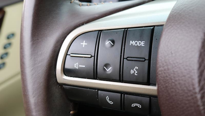 Used 2018 Lexus ES 350 w/ Premier Package image 11