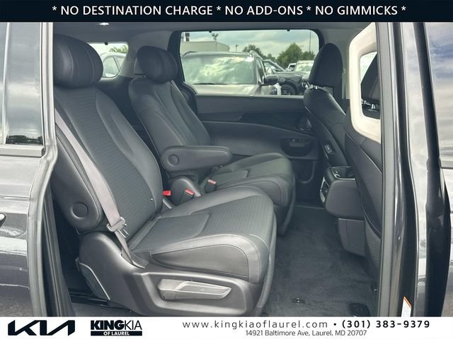 Used 2026 Kia Carnival SX Prestige FWD image 17
