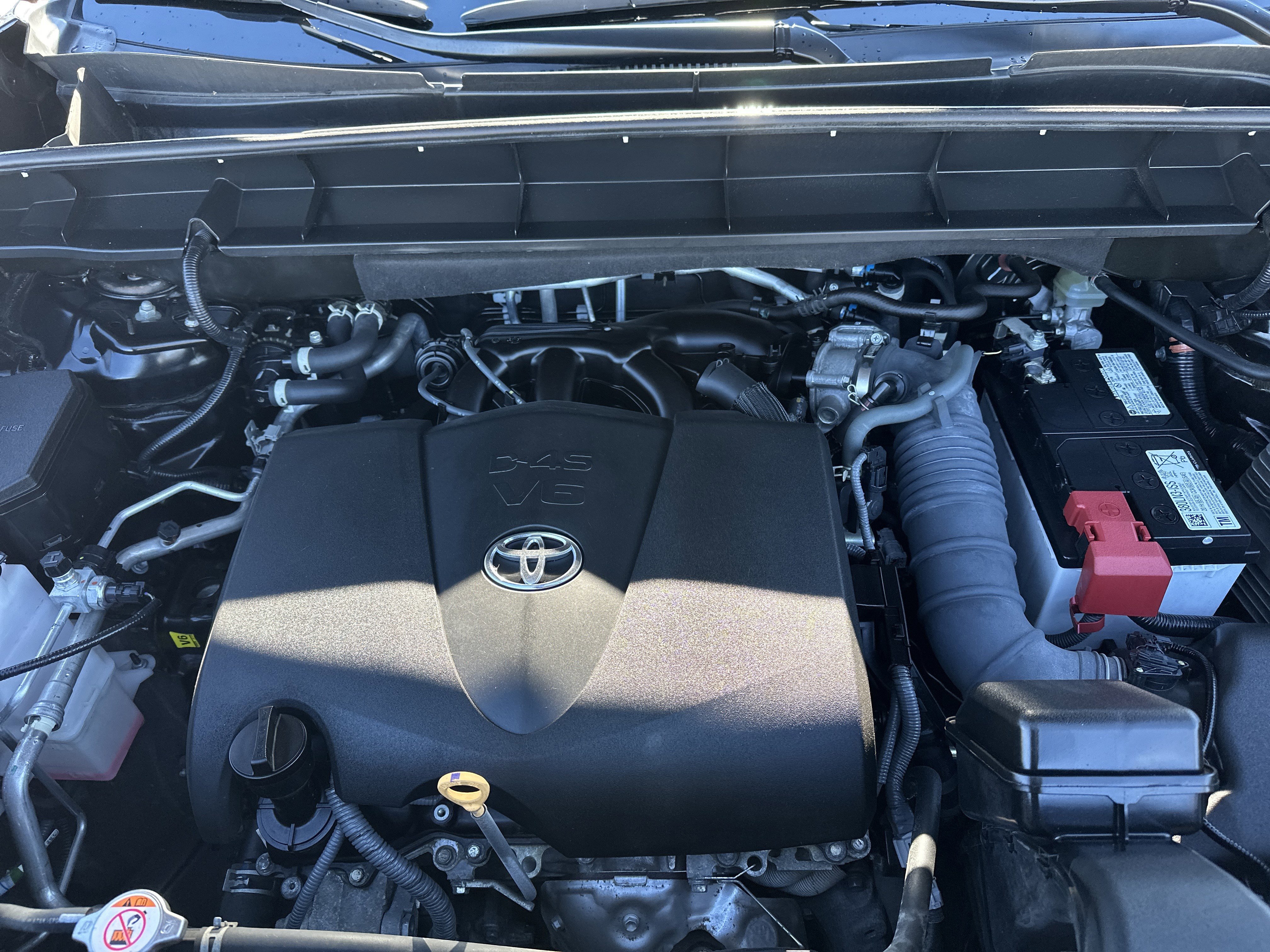 Used 2022 Toyota Highlander XLE image 34