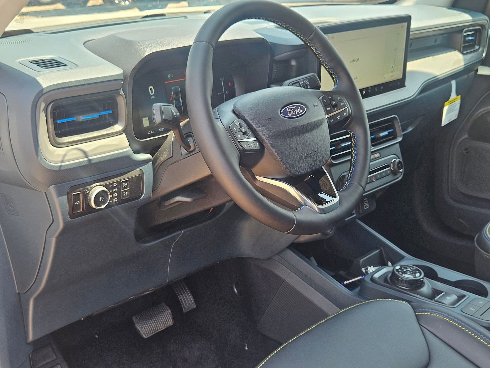 New 2025 Ford Maverick Lobo AWD/4WD image 12