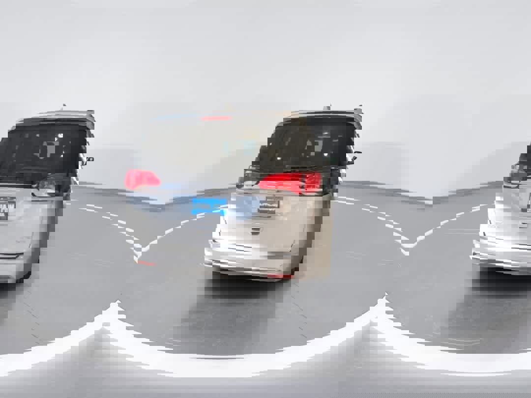 Used 2018 Chrysler Pacifica Limited image 7