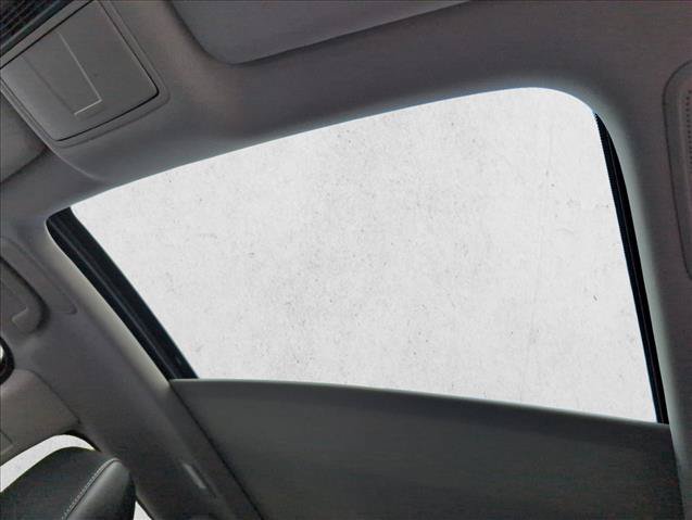 Used 2025 Acura MDX w/ Technology Package FWD image 19