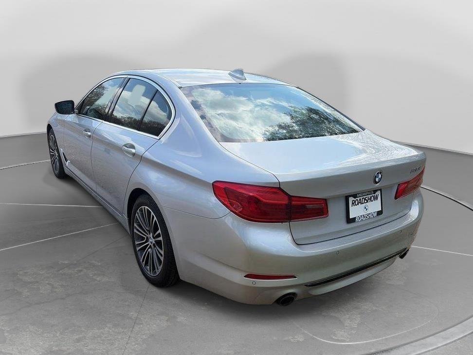 Used 2019 BMW 530i w/ Convenience Package RWD image 3
