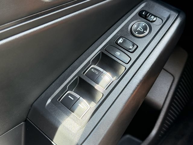 Used 2025 Honda Accord SE image 28