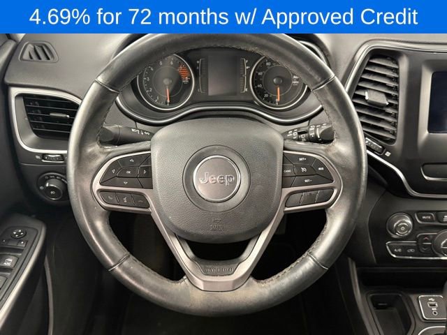 Used 2019 Jeep Cherokee Latitude Plus w/ Comfort/Convenience Group image 17