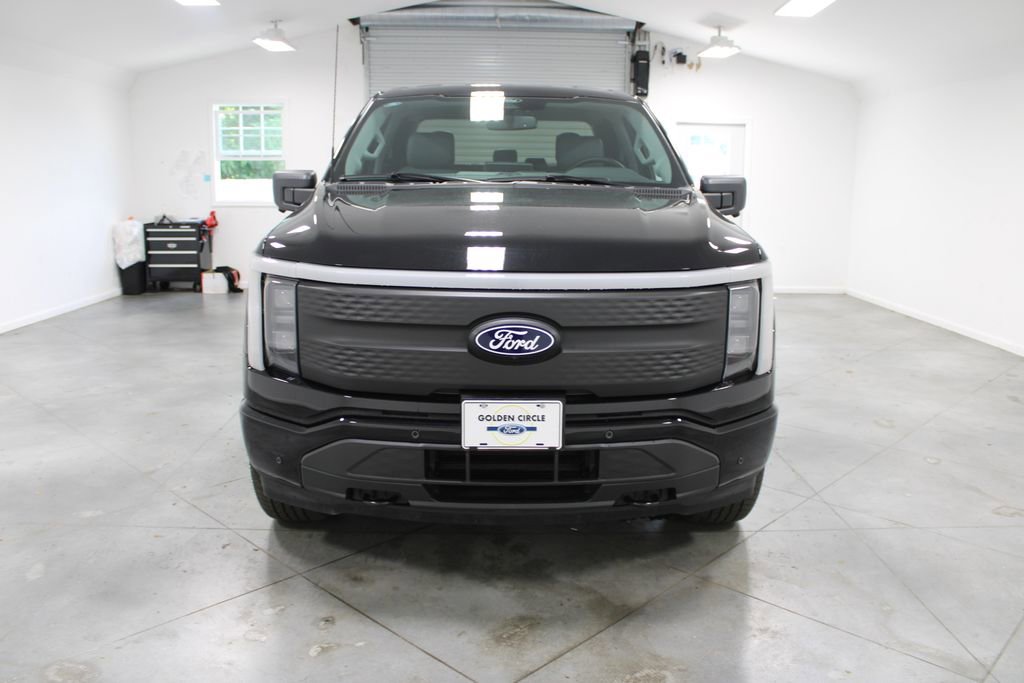 New 2025 Ford F150 Lightning Flash video 2