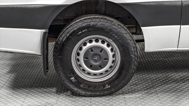 Used 2022 Mercedes-Benz Sprinter 2500 image 24