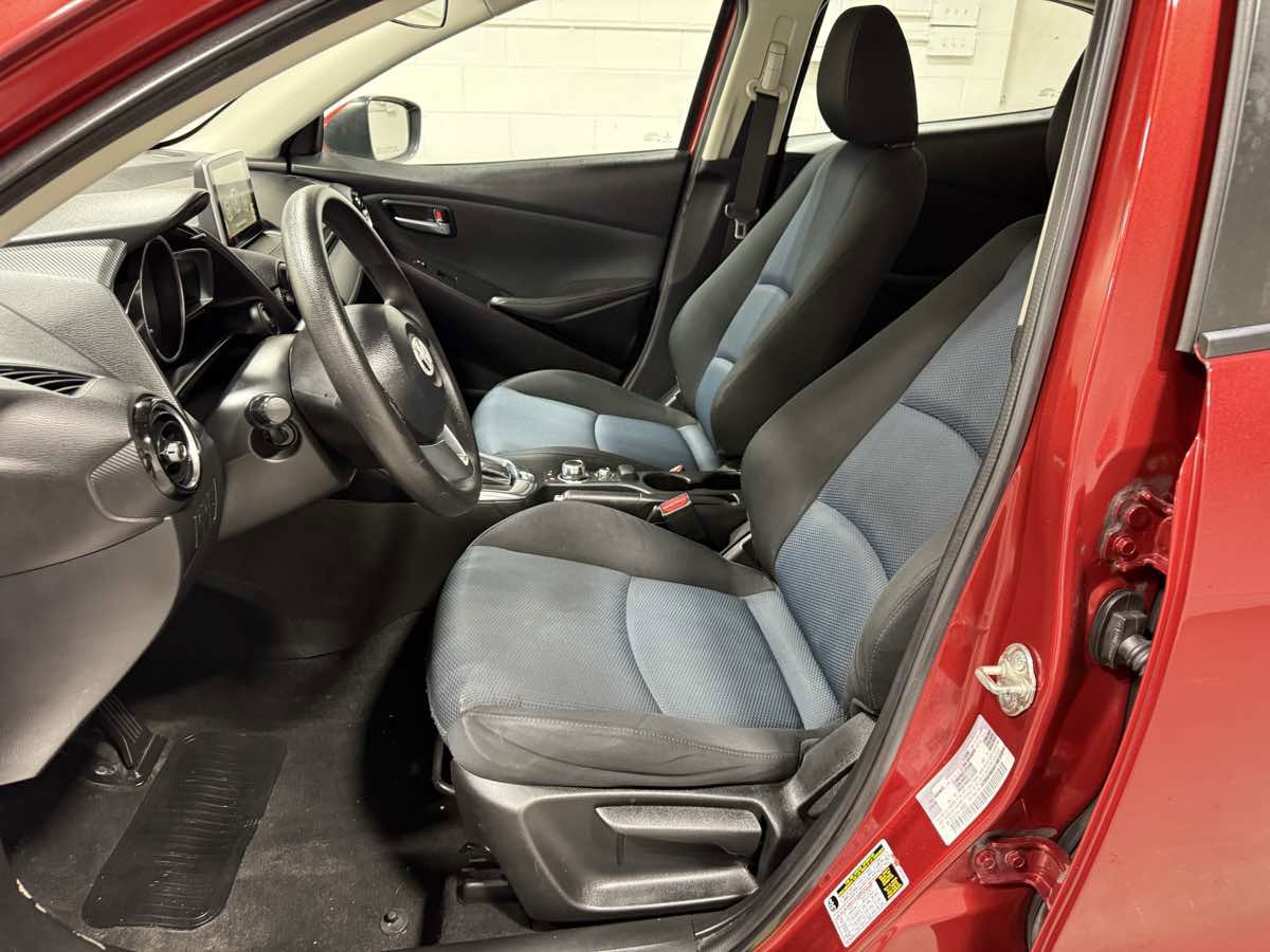 Used 2017 Toyota Yaris iA image 15