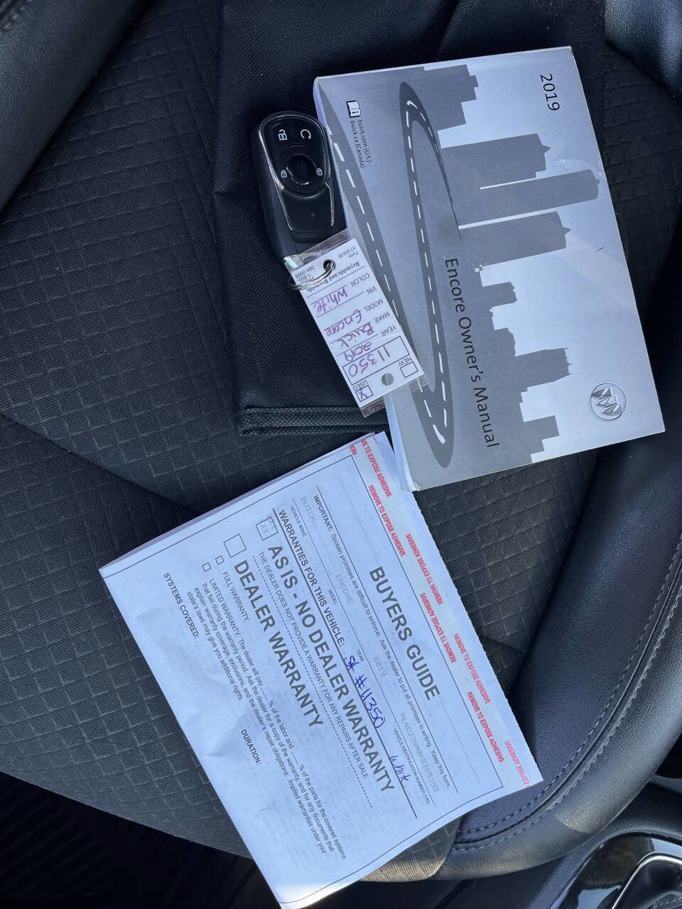 Used 2019 Buick Encore Sport Touring image 22