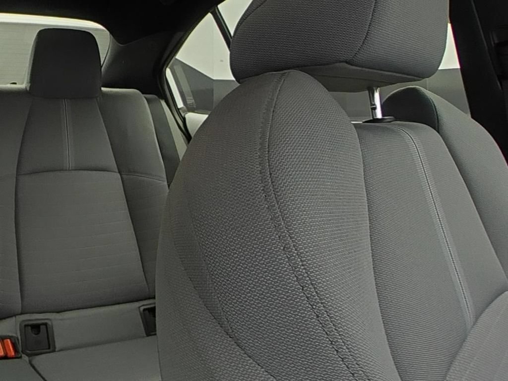 Used 2025 Toyota Corolla SE FWD image 11
