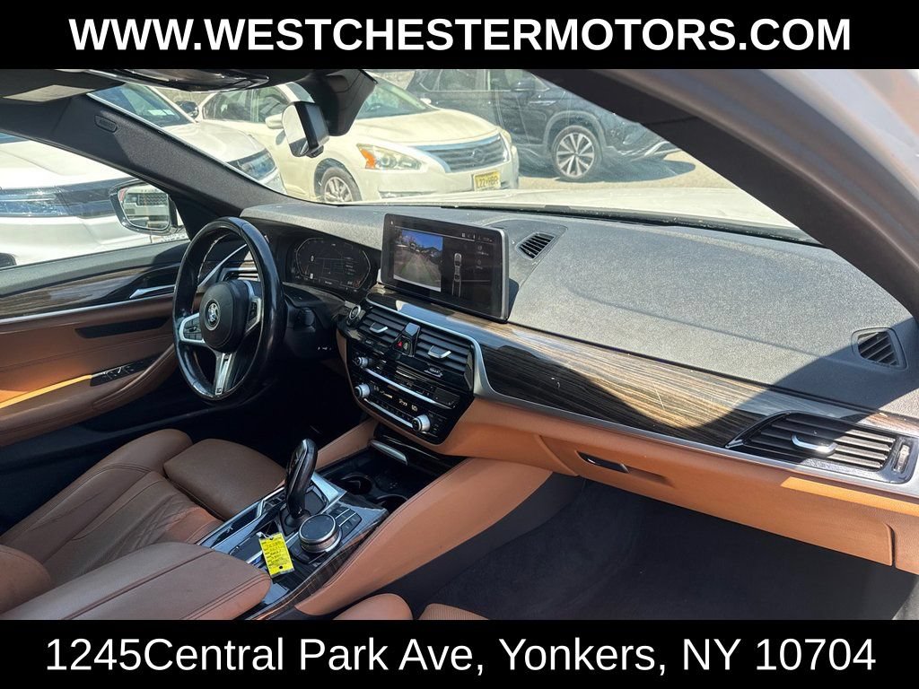 Used 2021 BMW 530i xDrive w/ M Sport Package AWD/4WD image 16