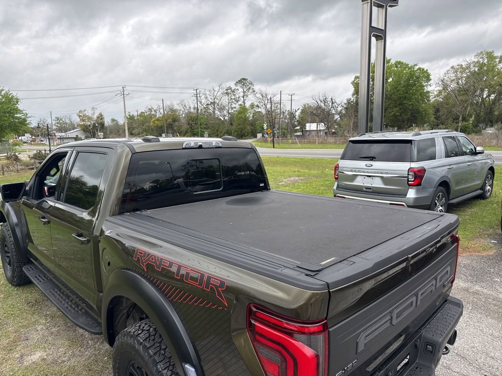Used 2025 Ford F150 Raptor image 7