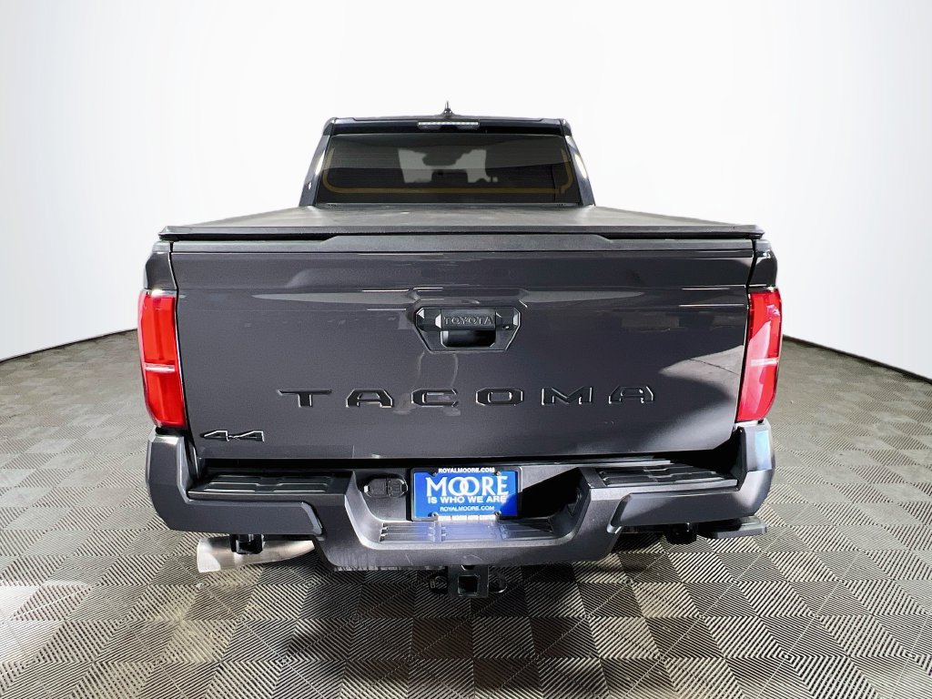 Certified 2026 Toyota Tacoma SR5 AWD/4WD image 6