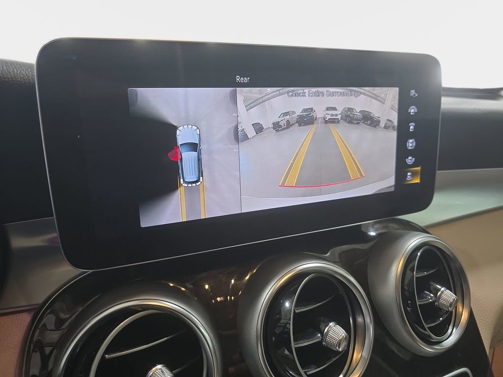 Used 2022 Mercedes-Benz GLC 300 image 20