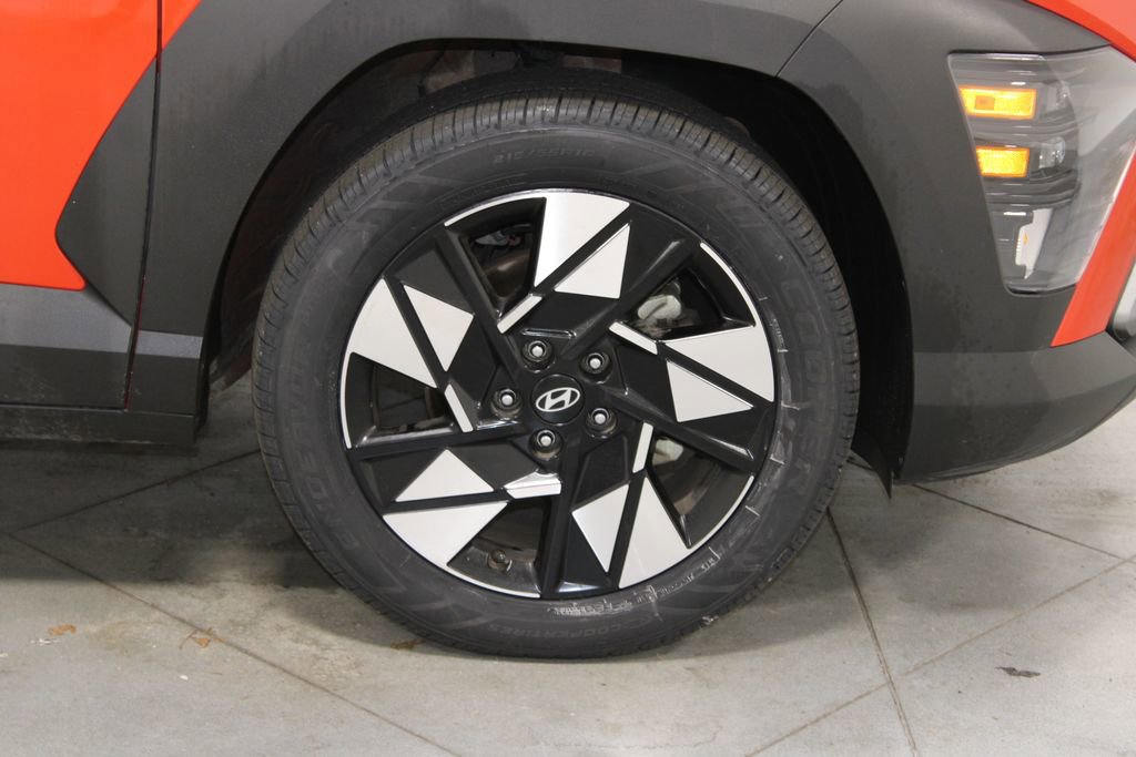 Used 2024 Hyundai Kona SEL image 12