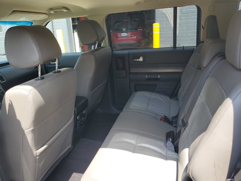 Used 2019 Ford Flex Limited w/ Limited Appearance Package AWD/4WD image 22