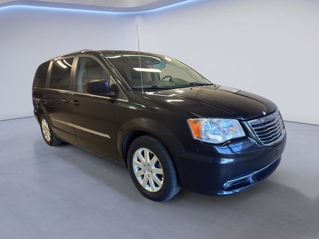 Used 2016 Chrysler Town & Country Touring