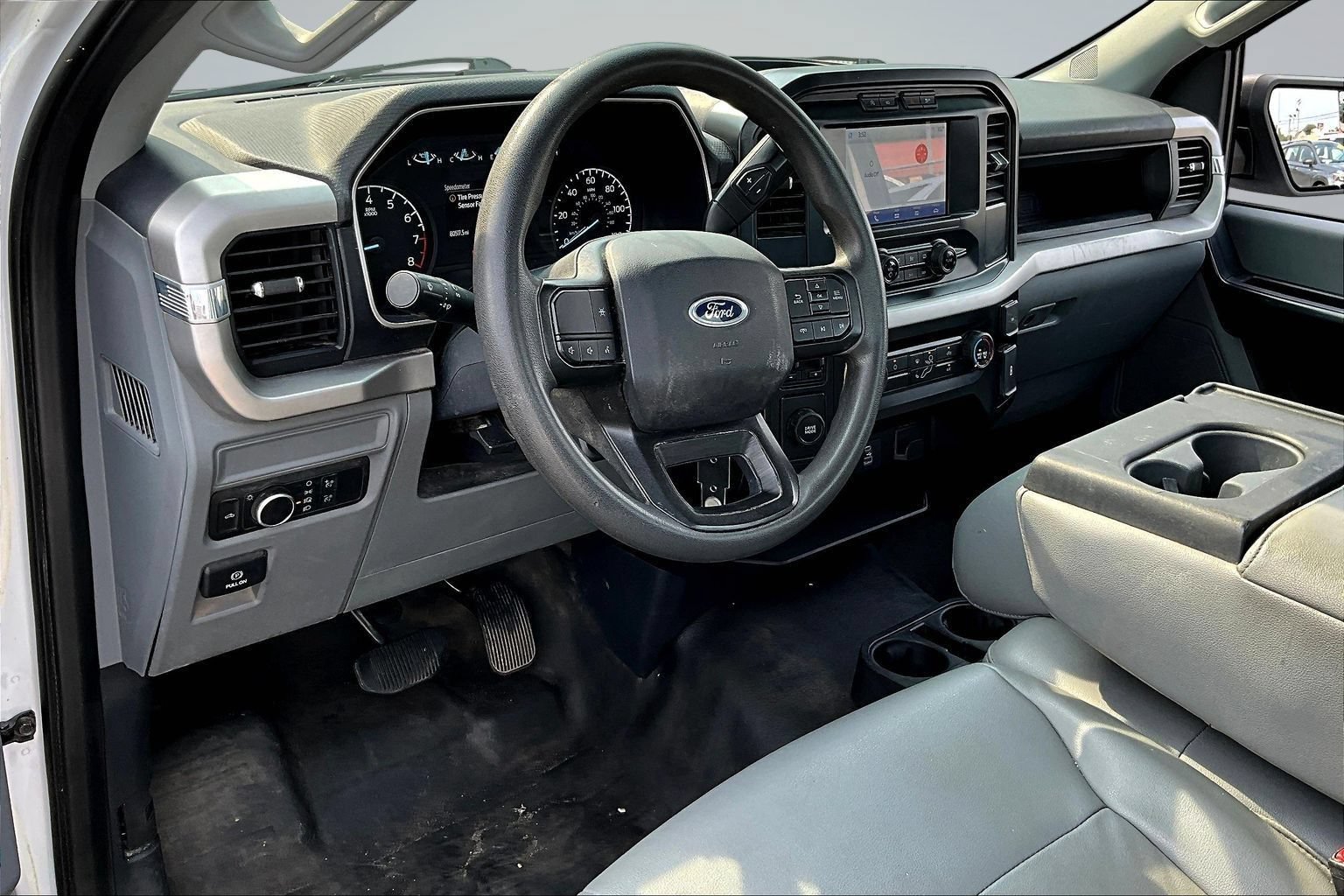 Used 2022 Ford F150 XL w/ Trailer Tow Package RWD image 13