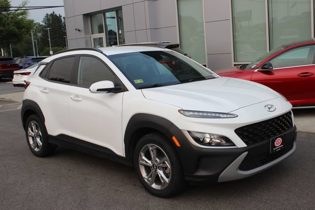 Used 2023 Hyundai Kona SEL w/ Cargo Package AWD/4WD image 1