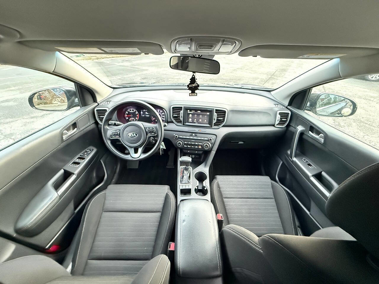 Used 2017 Kia Sportage LX w/ LX Popular Package image 19