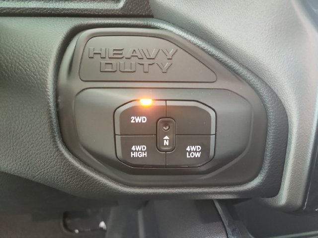 New 2026 RAM 2500 Laramie AWD/4WD image 28