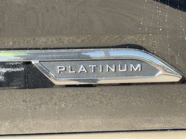 New 2025 Toyota Tundra Platinum AWD/4WD image 5