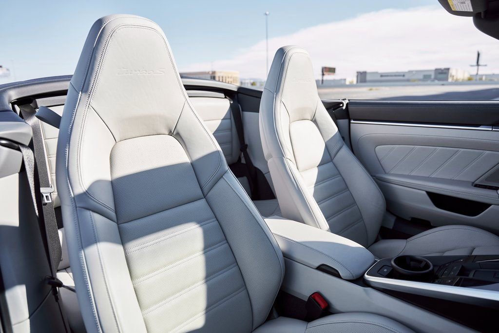 Used 2022 Porsche 911 Turbo S image 36