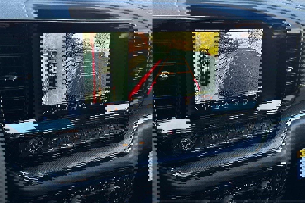 New 2026 Chevrolet Silverado 1500 ZR2 w/ Dark Appearance Package image 19