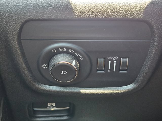 Certified 2021 Jeep Grand Cherokee L Limited RWD image 29