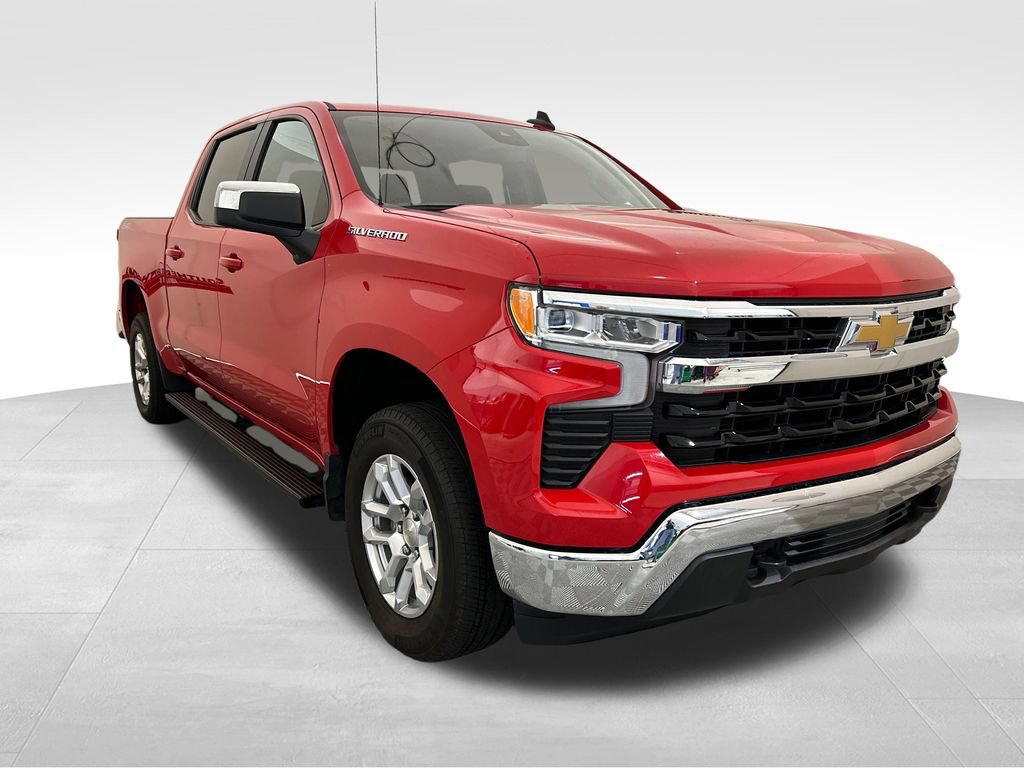 Used 2023 Chevrolet Silverado 1500 LT AWD/4WD image 9