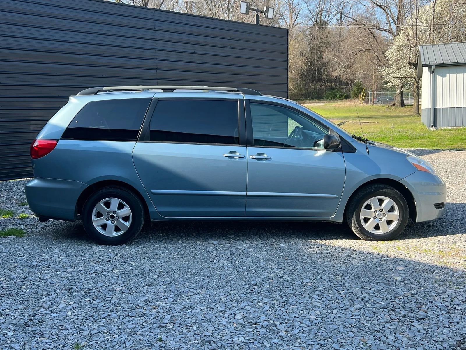 Used 2007 Toyota Sienna CE FWD image 6