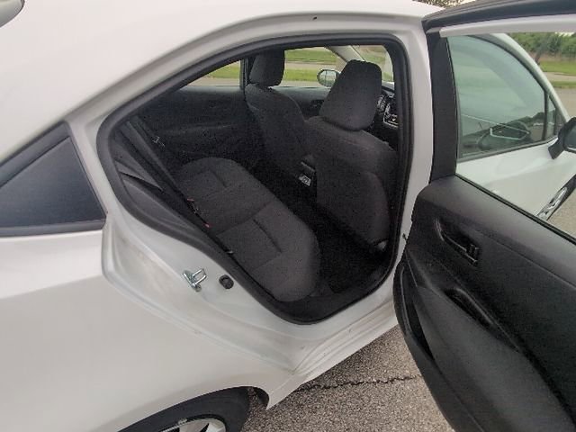 Certified 2025 Toyota Corolla LE FWD image 4