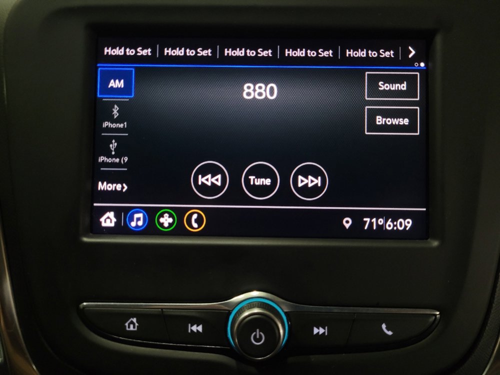 Used 2020 Chevrolet Equinox LT AWD/4WD image 25