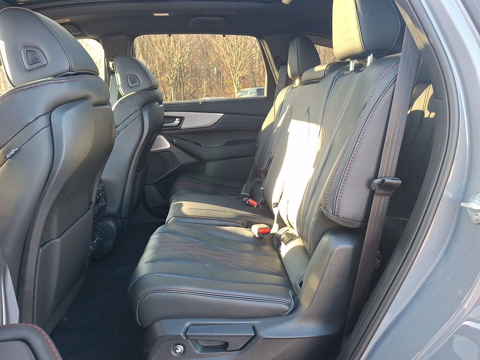 New 2026 Acura MDX A-Spec image 5