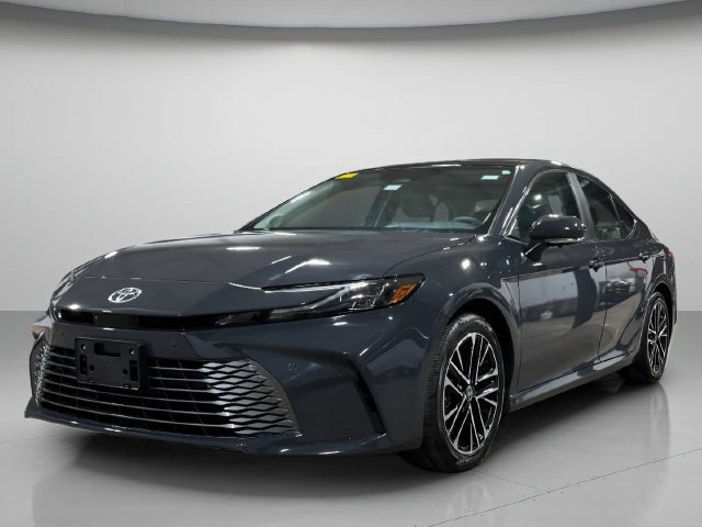 Used 2026 Toyota Camry XLE w/ Premium Plus Package AWD/4WD image 7